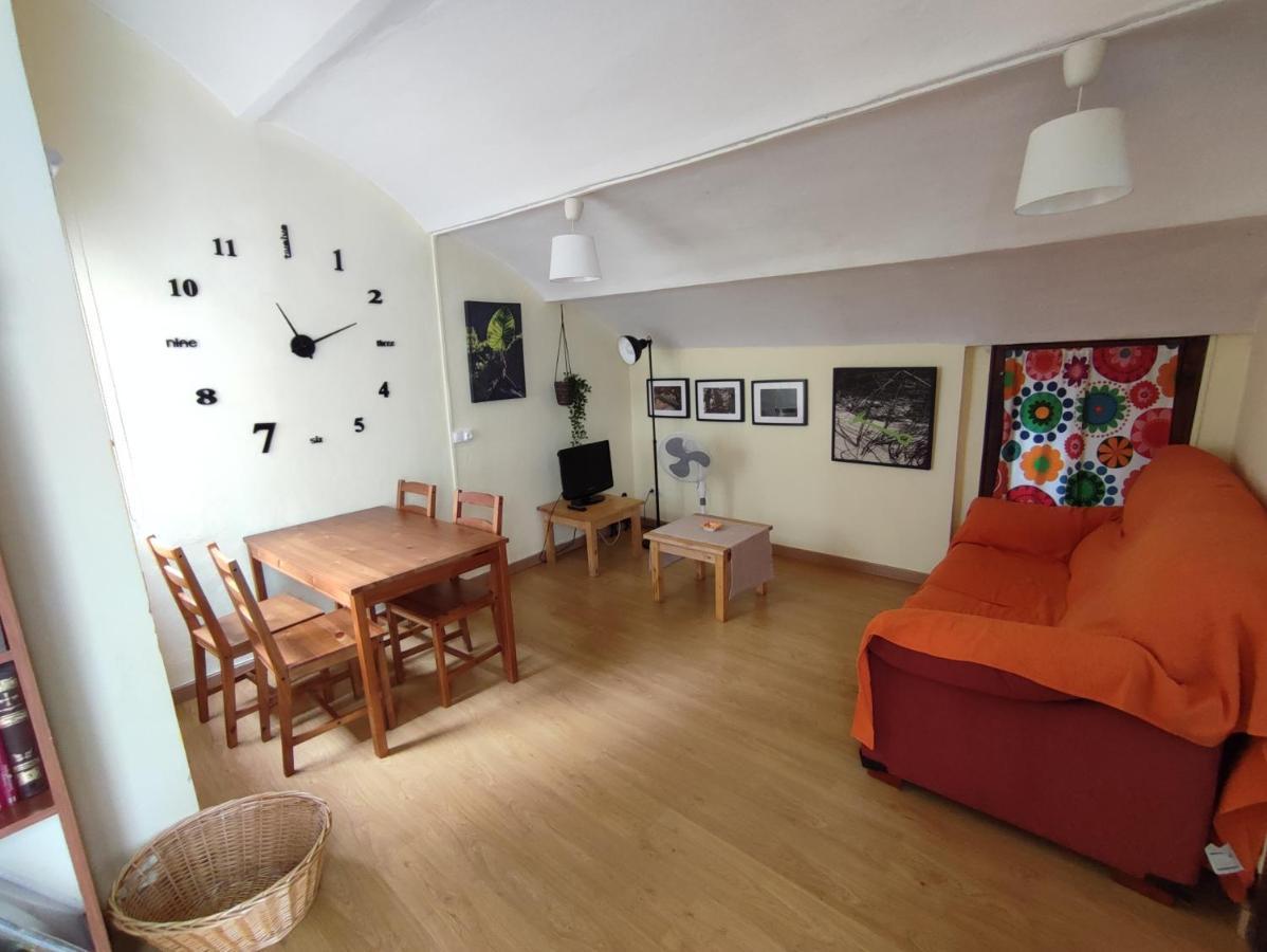 202A Atico Con Encanto - Centro De Villaviciosa Villaviciosa  Luaran gambar